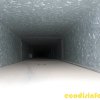 28 particolare di condotta sporca strato di particolato